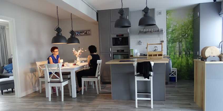 Video opinie – Dom w odcieniach bieli