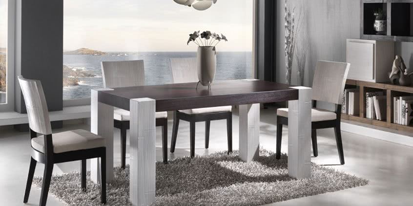 Jak wykonać przecierki i postarzyć meble z drewna?