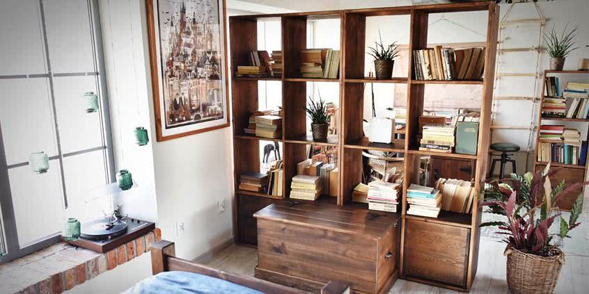 Jak kreatywnie oddzielić przestrzeń we wnętrzu?