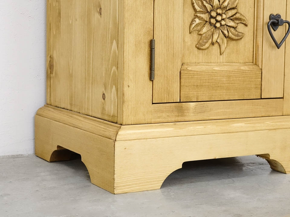 góralskie meble z litego drewna