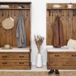 drewniana garderoba do przedpokoju