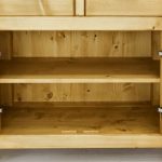 drewniana komoda do salonu