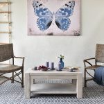 drewniana ława do salonu