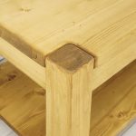 drewniana ława do salonu