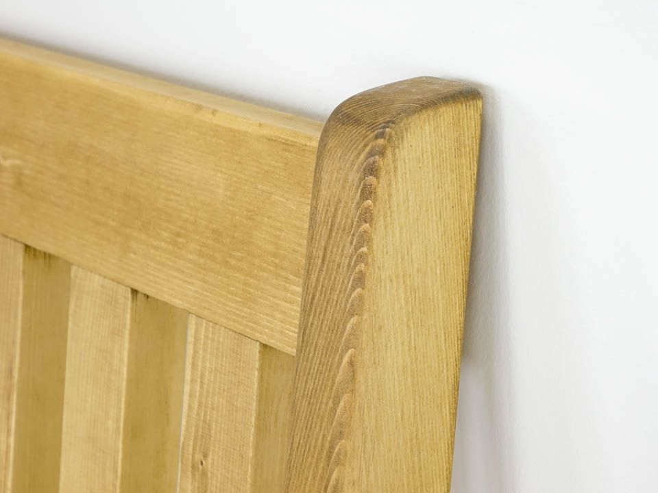 drewniana ławka do jadalni