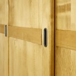 drewniana szafa do salonu