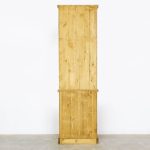 drewniana witryna sosnowa