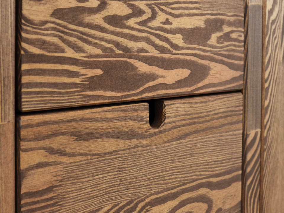 drewniane komody do salonu