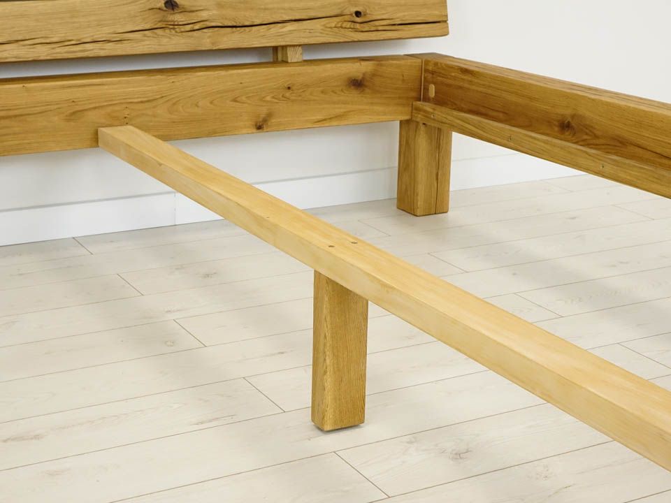 drewniane łóżka nowoczesne