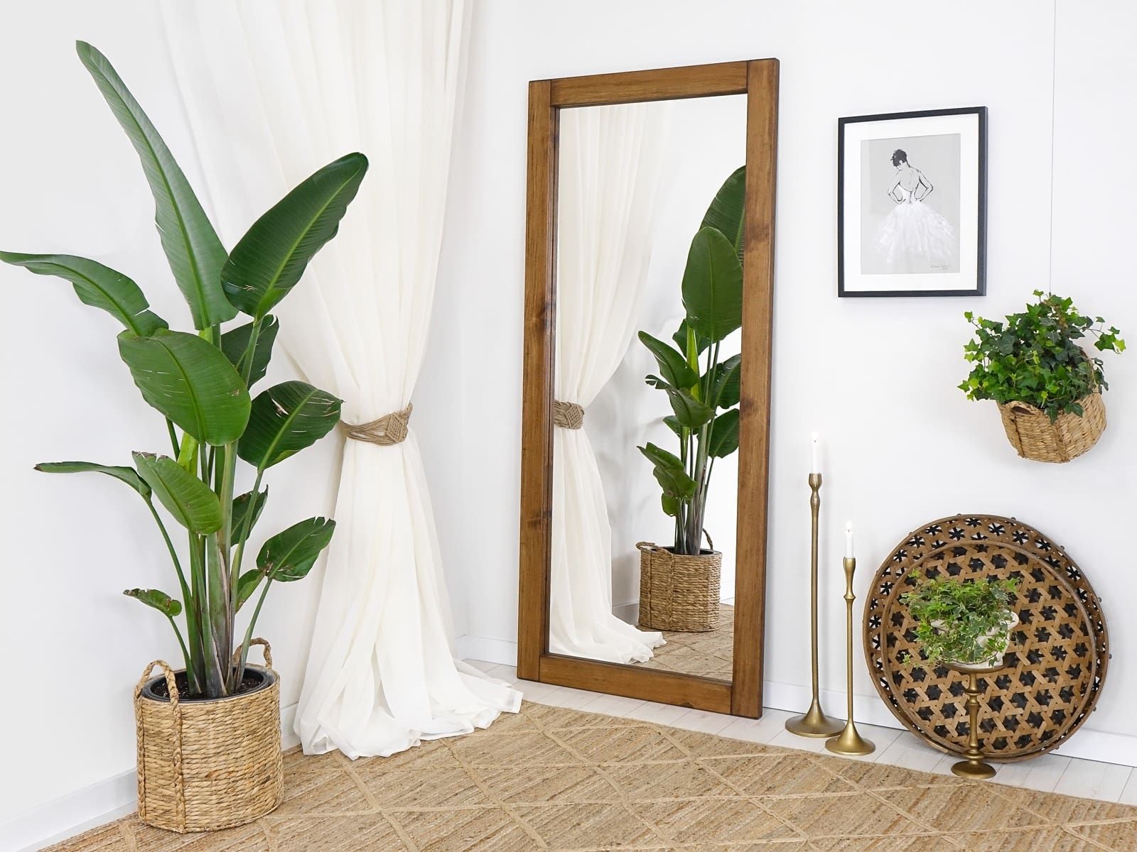 drewniane lustro rustykalne do sypialni sosnowe duże