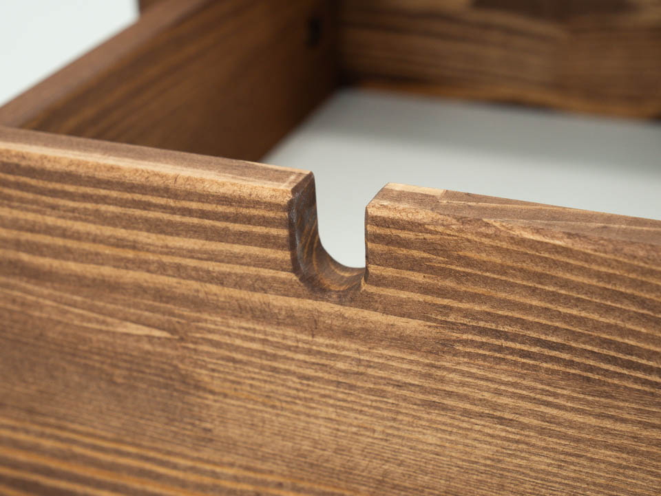 drewniane szafki nocne