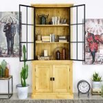 industrialna witryna drewniana do salonu