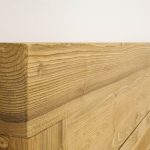 klasyczne łóżko do sypialni