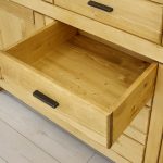 komoda drewniana do salonu