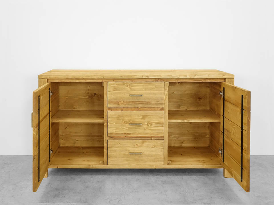 komoda drewniana do sypialni