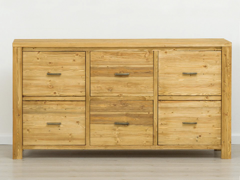 komoda drewniana świerkowa rustykalna do sypialni