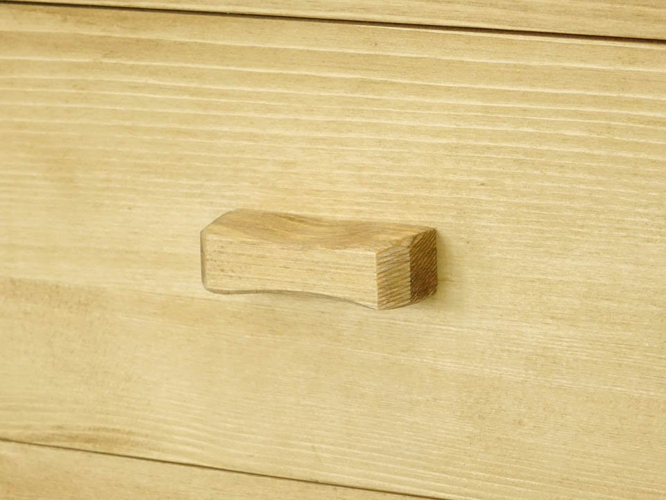 komoda drewniana z szufladami