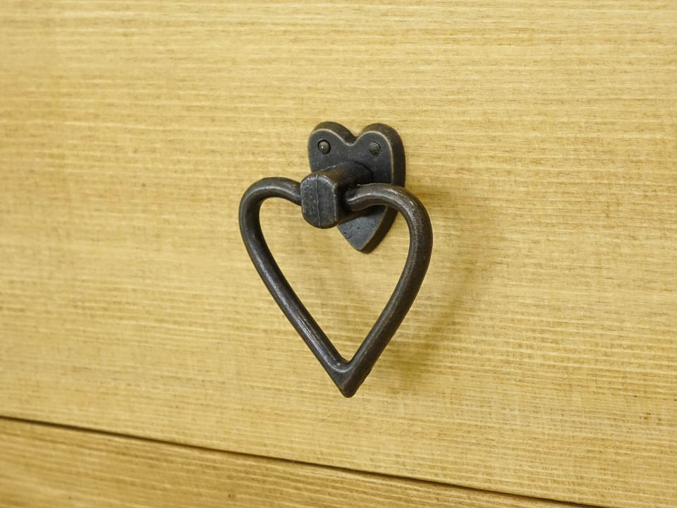 komoda drewniana z szufladami