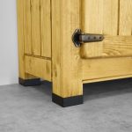 komoda w stylu farmhouse