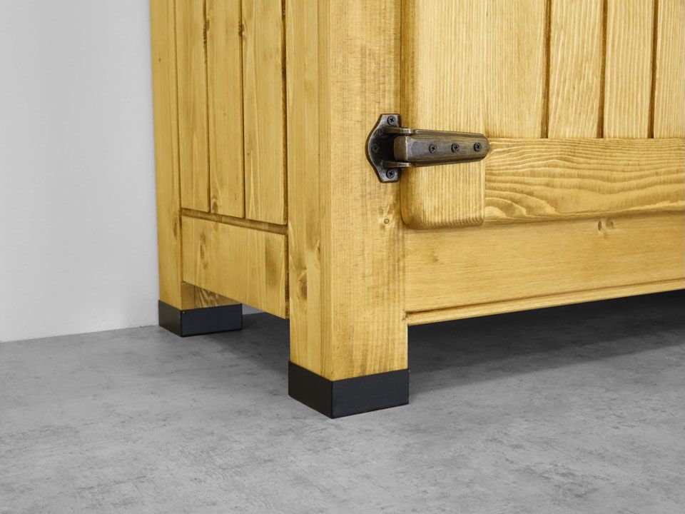 komoda w stylu farmhouse