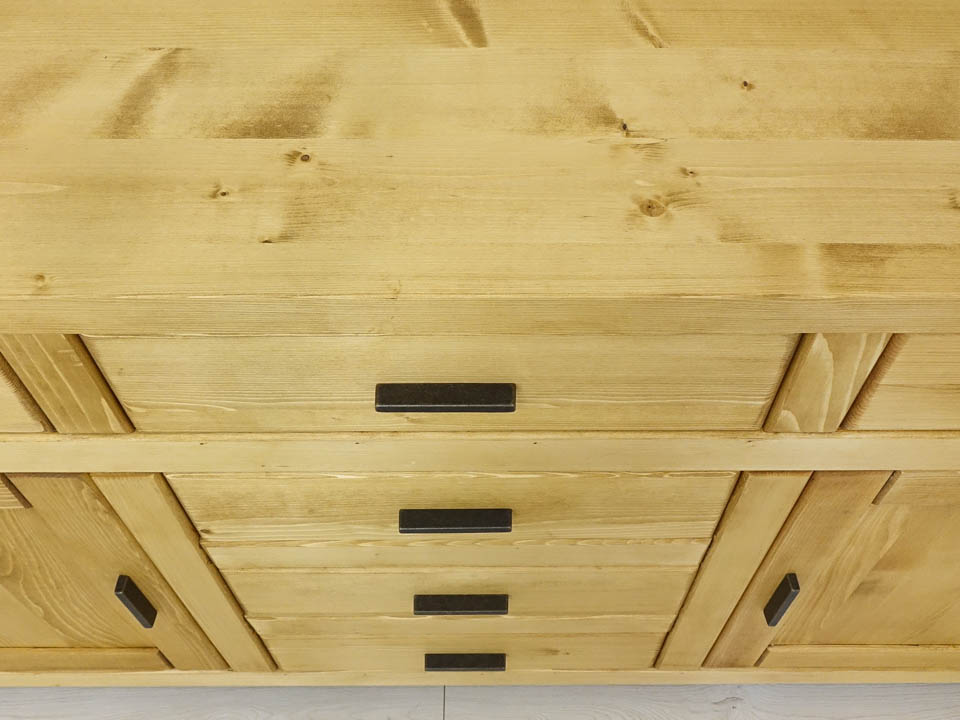 komoda z litego drewna