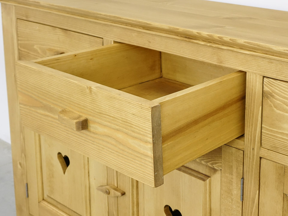 komoda z litego drewna