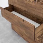 komody drewniane z szufladami