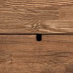 komody z drewna do salonu