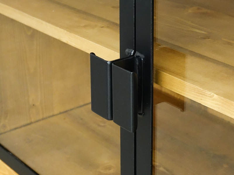 komody z litego drewna