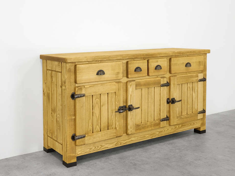 komody z litego drewna