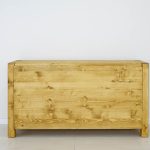 komody z litego drewna