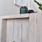 drewnniana konsola do przedpokoju