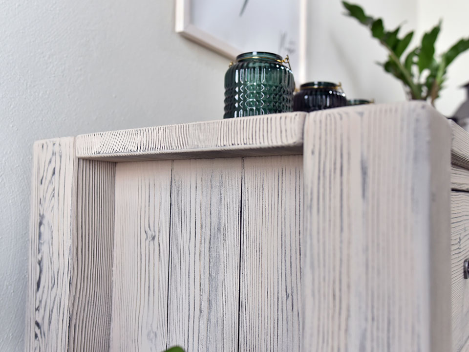 drewnniana konsola do przedpokoju