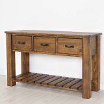konsola z drewna do przedpokoju