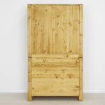 kredens drewniany