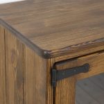 kredens z drewna do jadalni