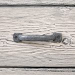 kuty uchwyt metalowy