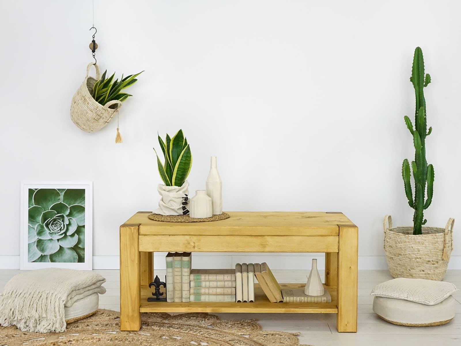 drewniana ława nowoczesna do salonu