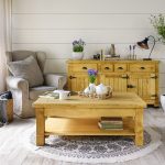 ława kawowa z drewna świerkowego rustykalna do jadalni