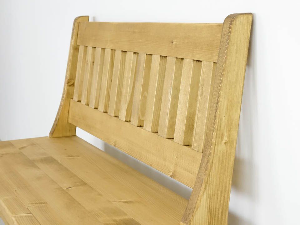 ławka z drewna do przedpokoju