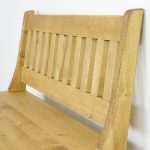 ławka z drewna do przedpokoju