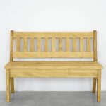 ławka z litego drewna świerkowego