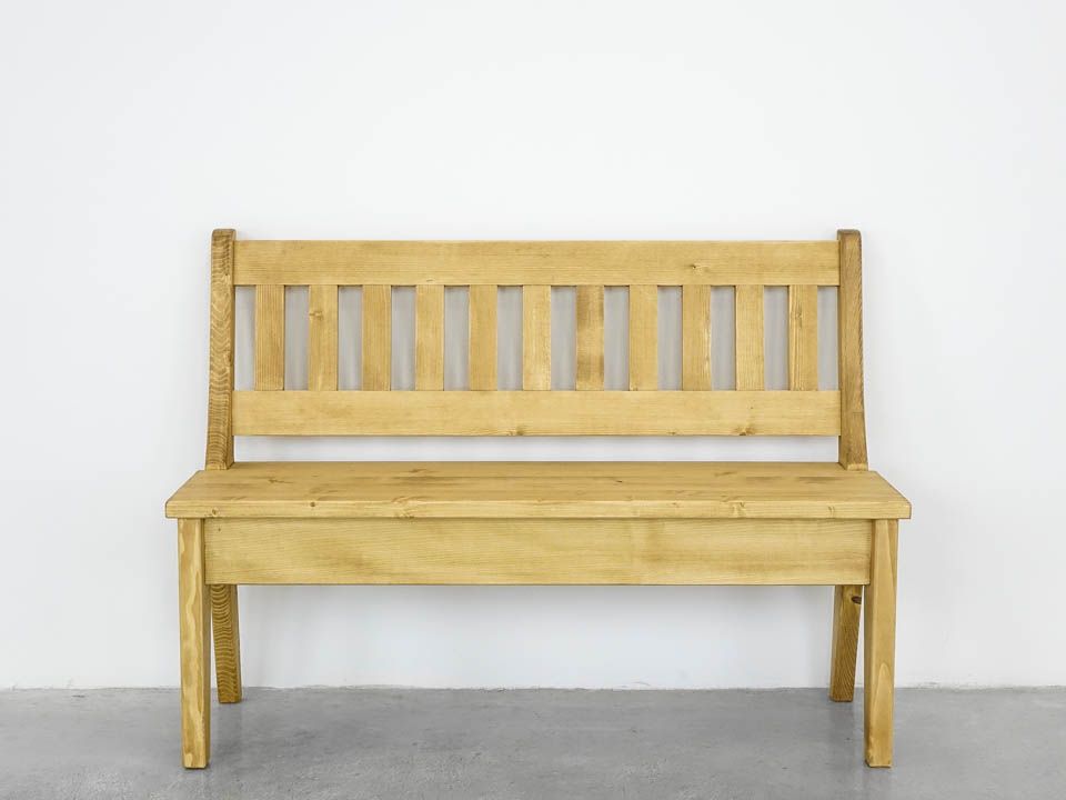 ławka z litego drewna świerkowego