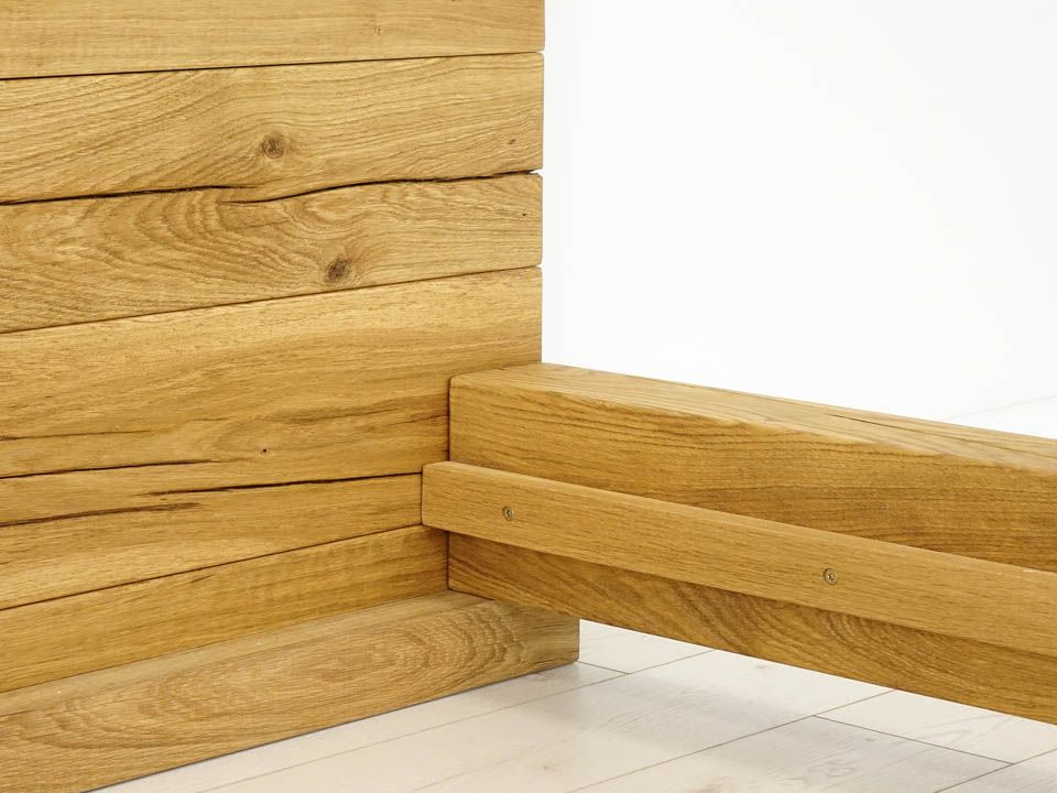 łóżka drewniane dębowe