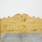 łóżka drewniane świerkowe