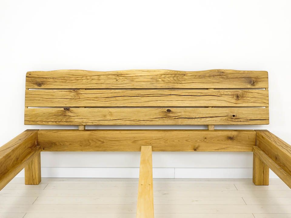 łóżka z drewna dębowego