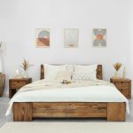 łóżko z drewna sosnowego niskie