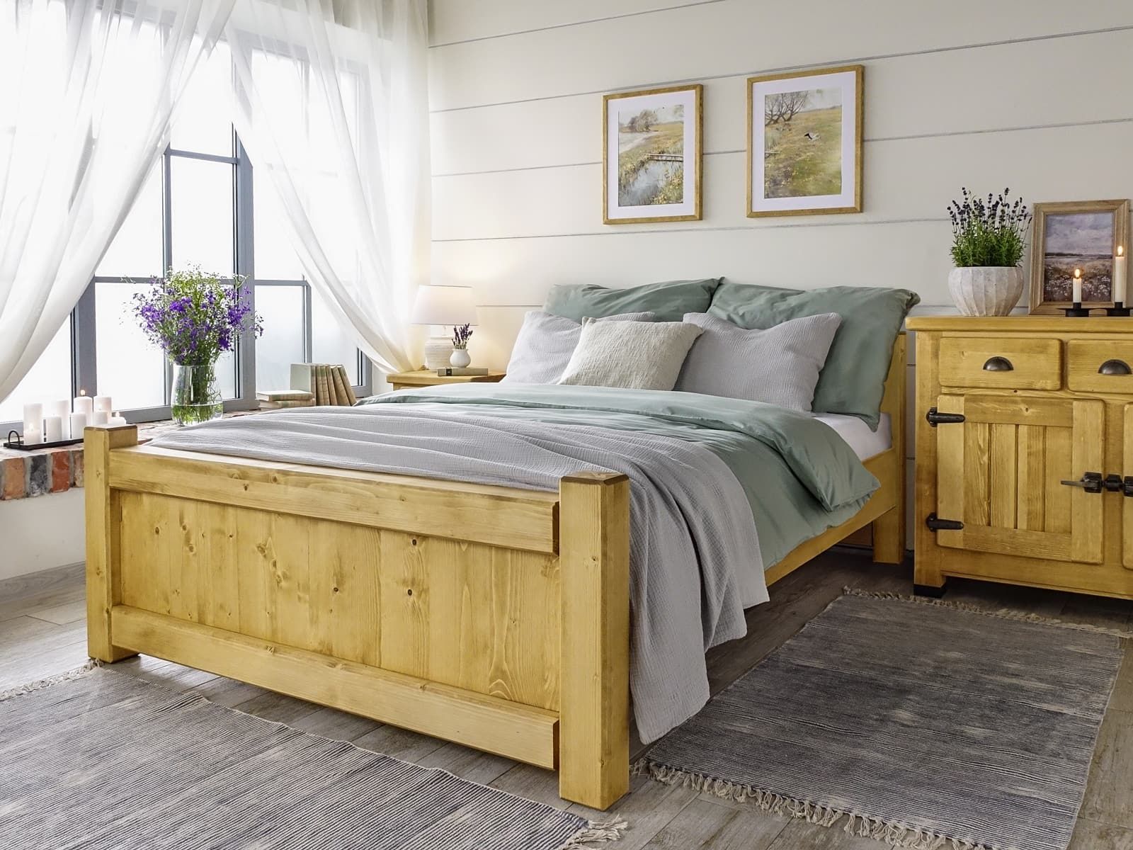 łóżko z drewna świerkowego rustykalne do sypialni 160x200