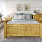łóżko z litego drewna rustykalne