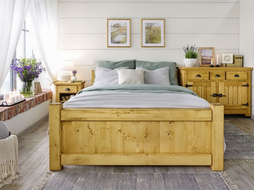 łóżko z litego drewna rustykalne